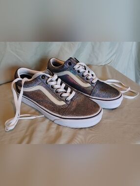 Vans Off The Wall Old Skool Prism Suede Iridescent Black/White Low-Top Sneakers